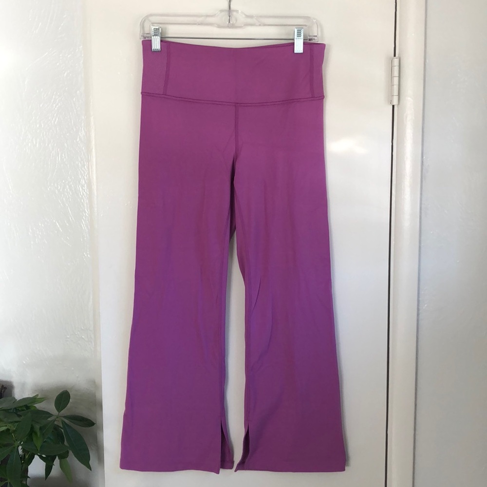 Athleta Kick Flare Barre Pants- Powervita fabric